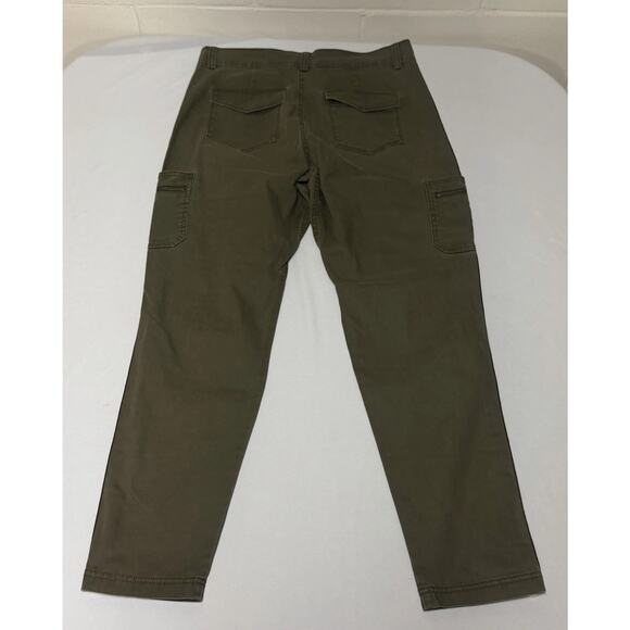 ATHLETA Women’s Summit Cargo Pant Olive Green Stripe Utility Hiking Pants Size 2 - Picture 2 of 14